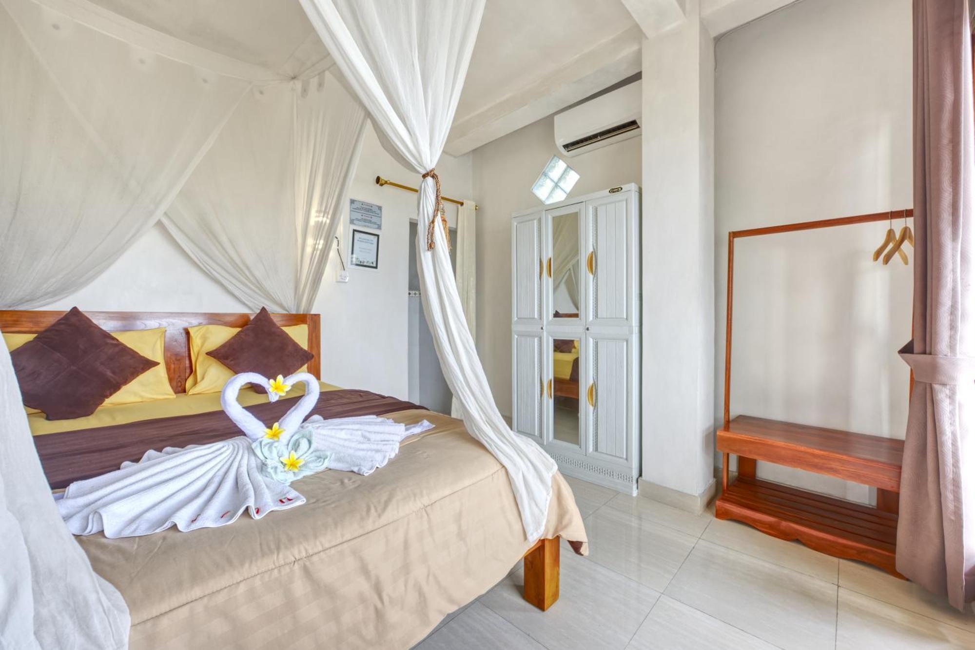 Bagus Cottage Batununggul Exterior foto